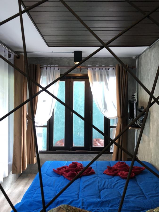 Baan Rom Talay Made' Hotel Koh Samet Exterior foto