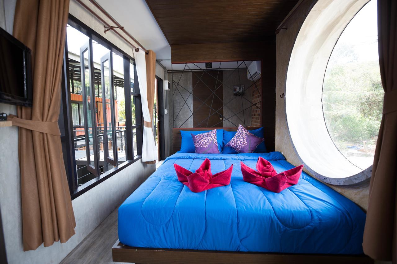 Baan Rom Talay Made' Hotel Koh Samet Exterior foto