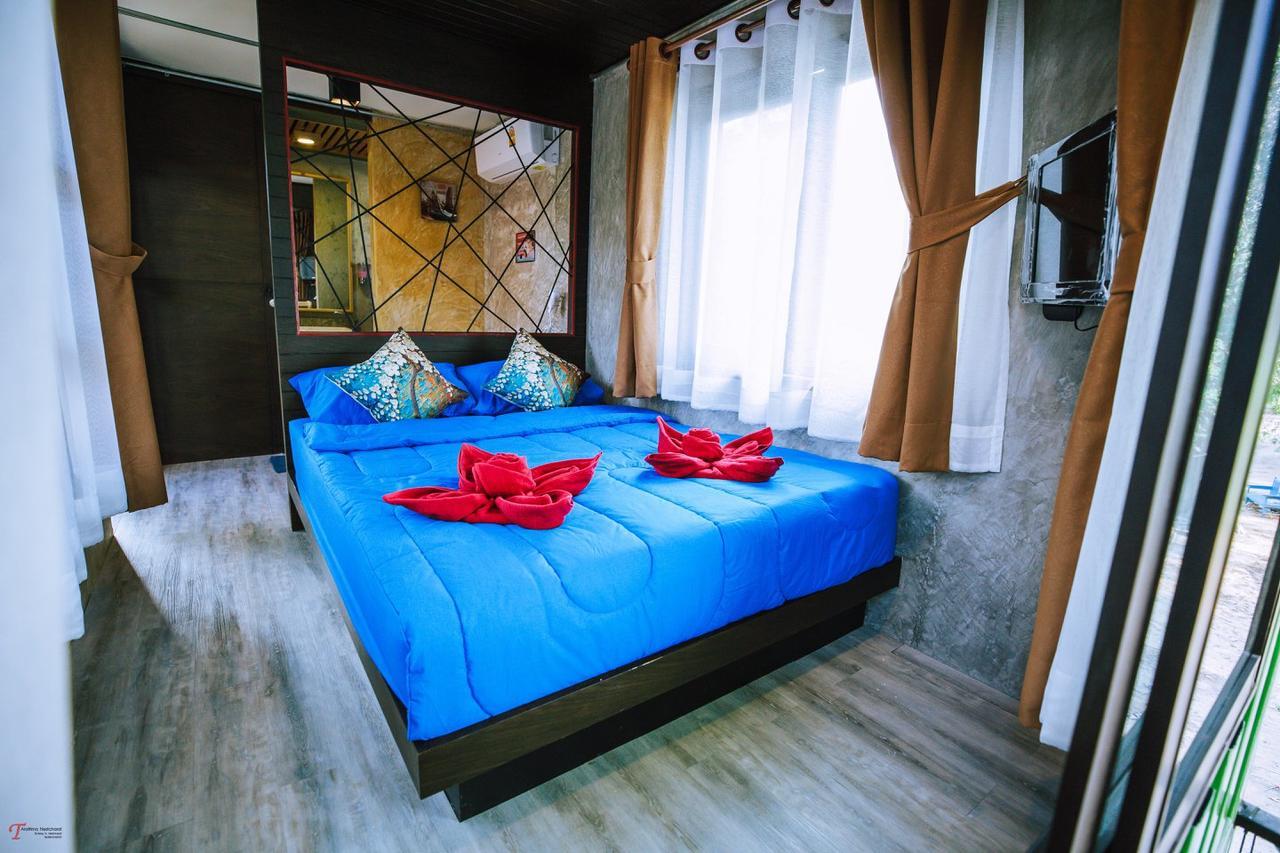 Baan Rom Talay Made' Hotel Koh Samet Exterior foto