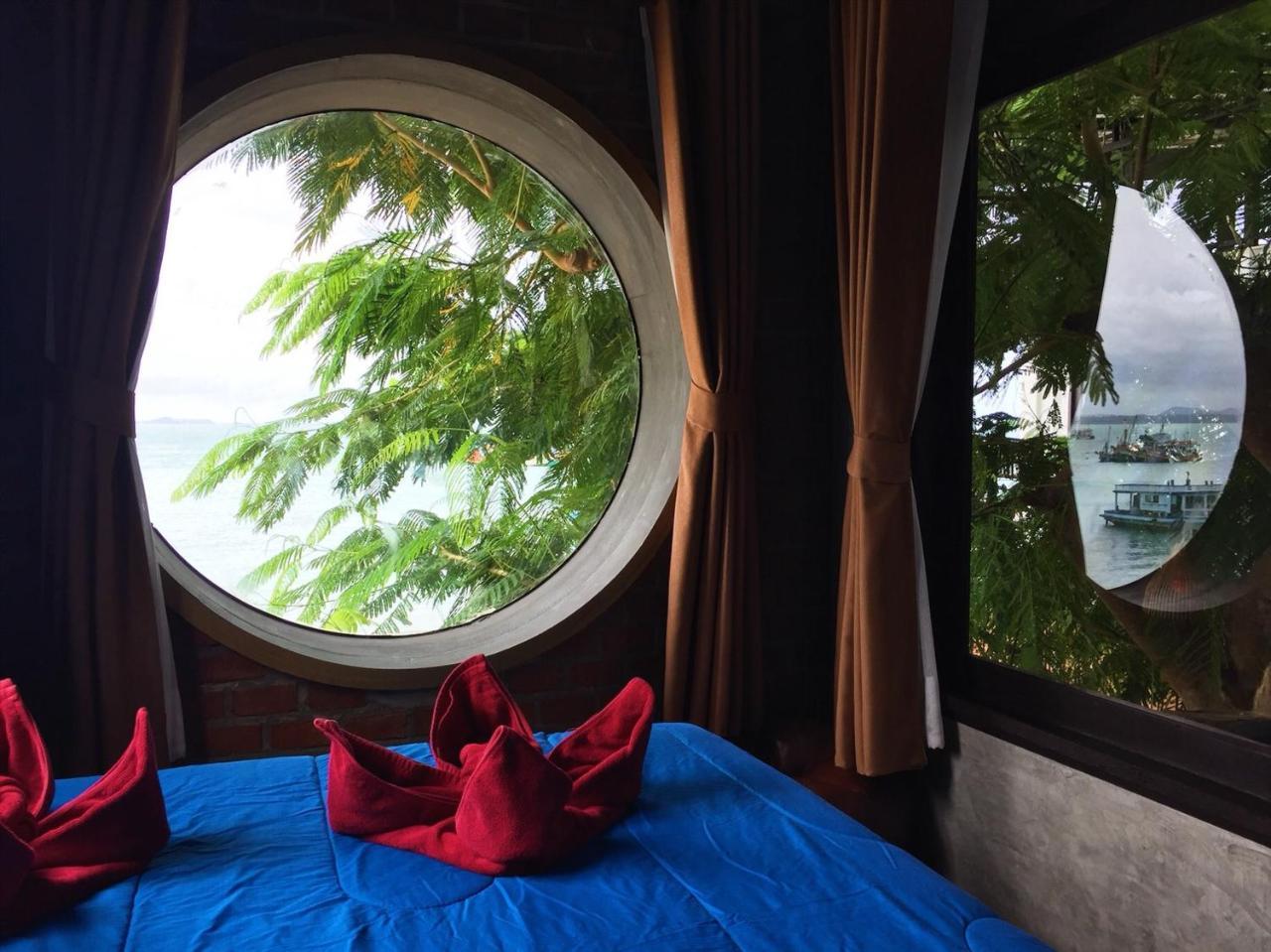 Baan Rom Talay Made' Hotel Koh Samet Exterior foto